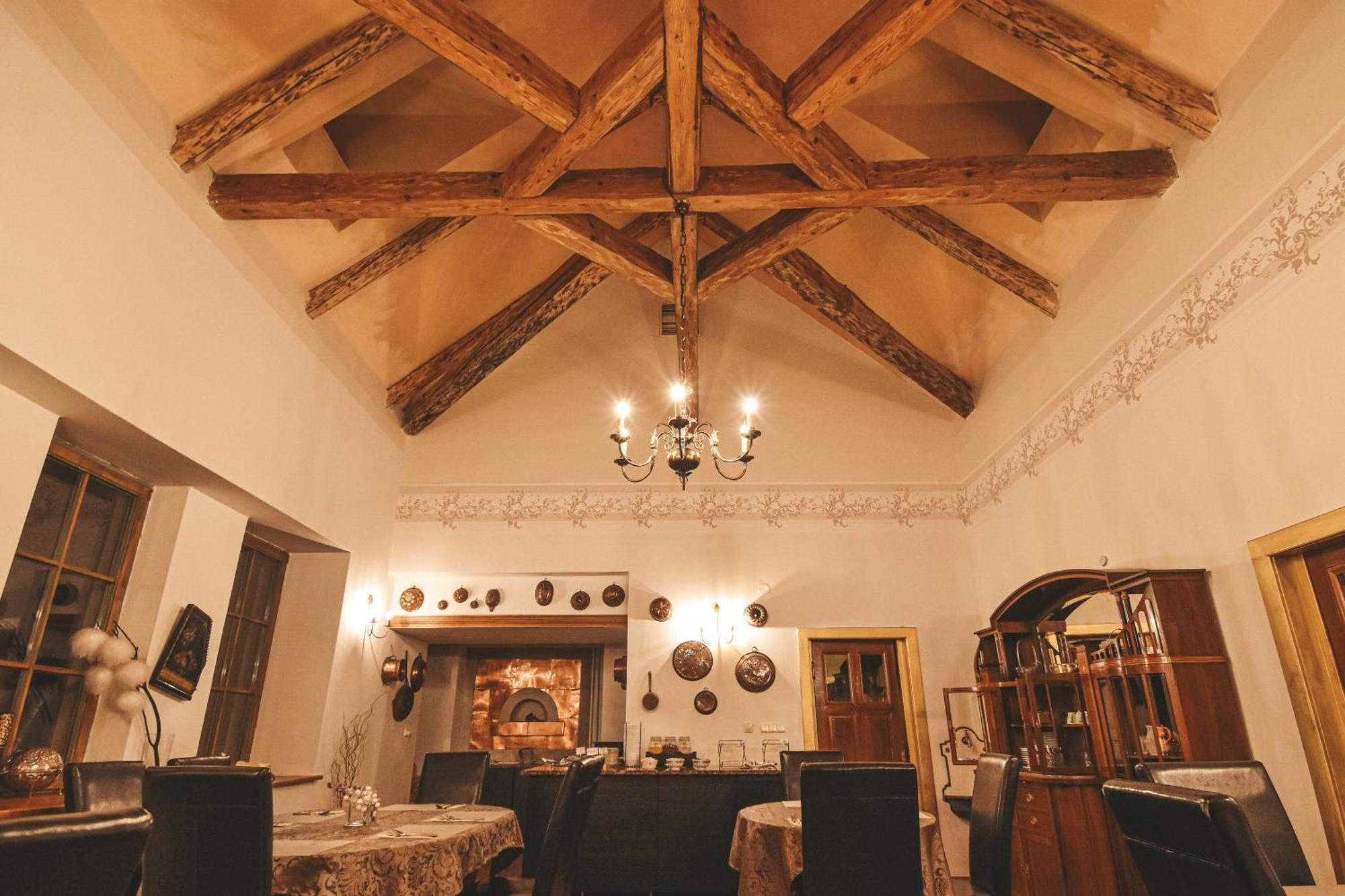 Liptovský Hrádok Chateau Grandcastle מראה חיצוני תמונה
