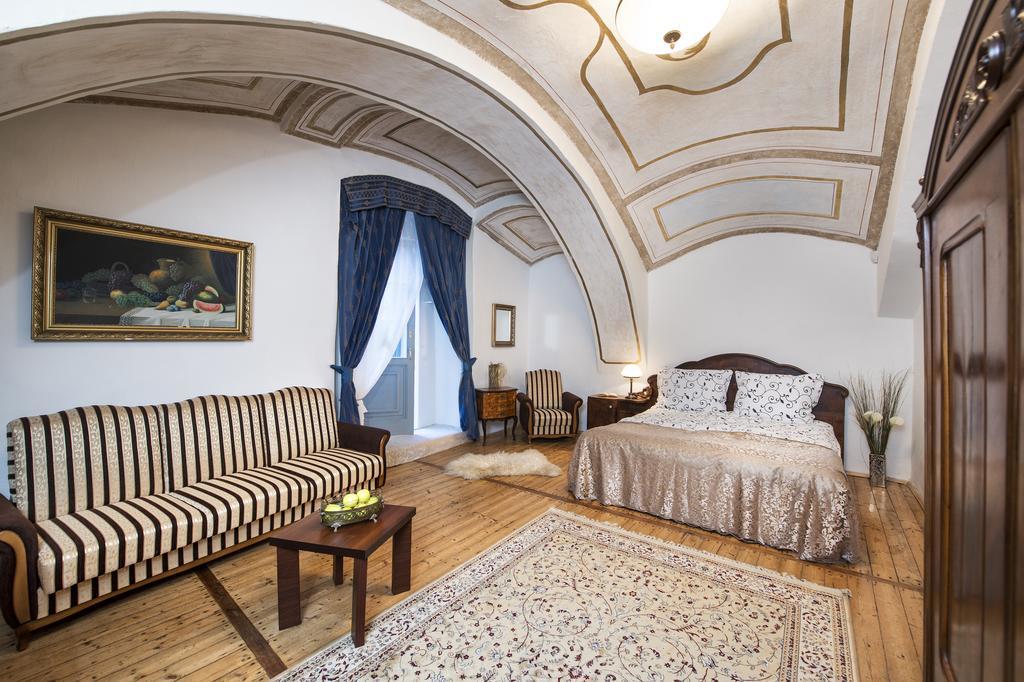 Liptovský Hrádok Chateau Grandcastle מראה חיצוני תמונה