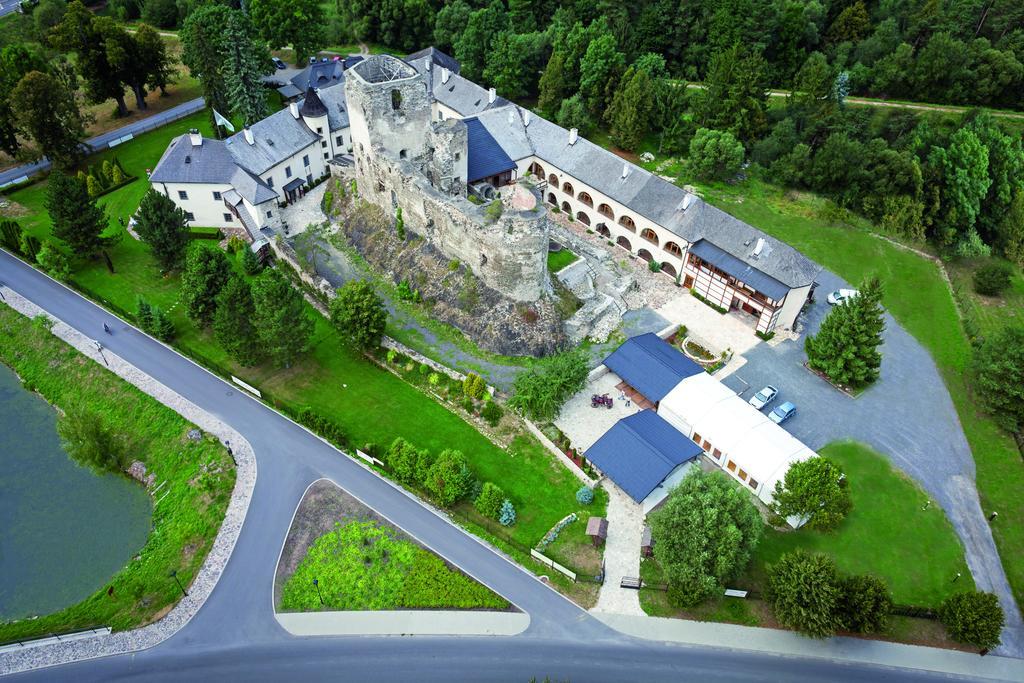 Liptovský Hrádok Chateau Grandcastle מראה חיצוני תמונה